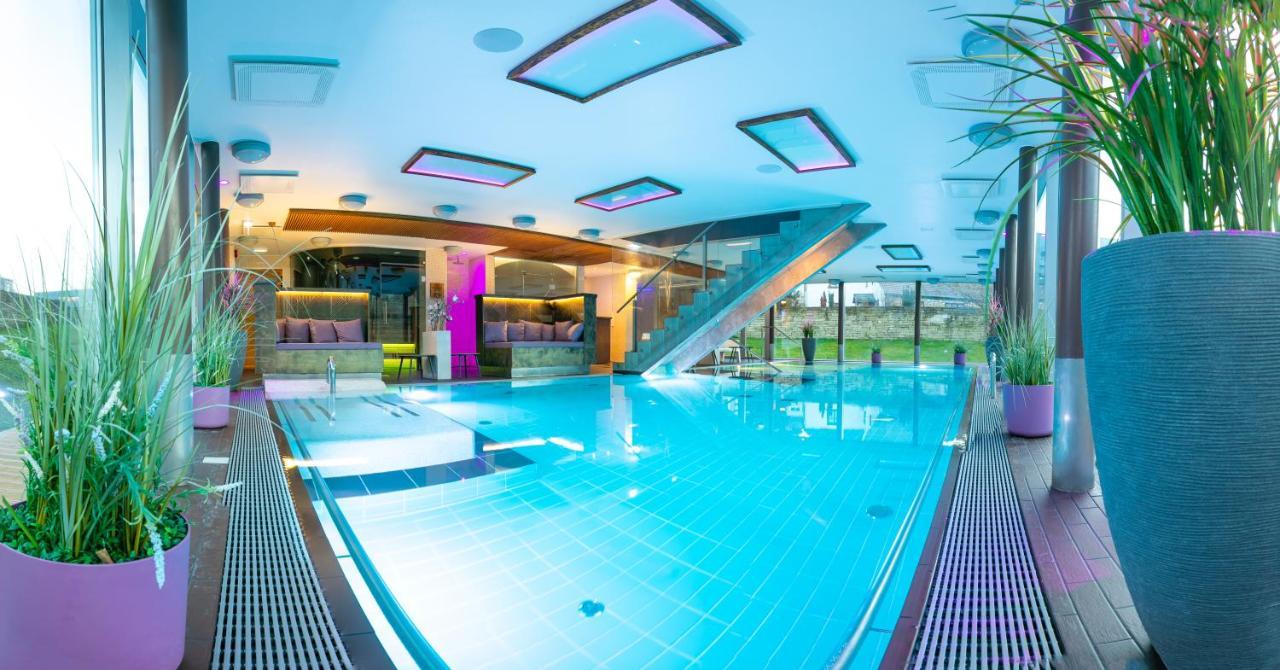 Johan Design & Spa Hotel Kuressaare Luaran gambar